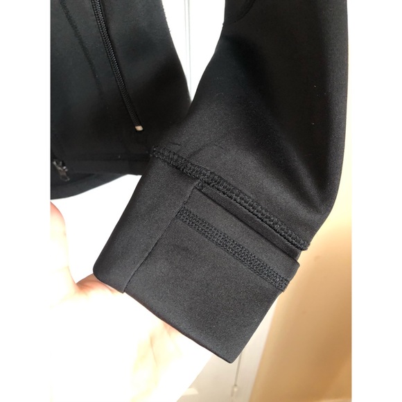 Lululemon black define jacket with back vents - Picture 2 of 4